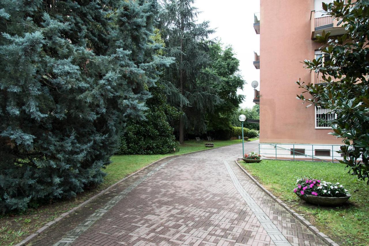 Youhosty - Delle Genziane 7 Apartment Milan Exterior photo